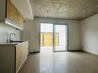 https://web5.gallito.com.uy/apartamento-tipo-casa-duplex-de-1-dormitorio-en-brazo-orie-inmuebles-28071039