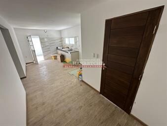 https://www.gallito.com.uy/alquiler-en-canelones-2-dormitorios-acceso-vehiculã³-a-es-inmuebles-28063626
