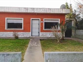 https://web5.gallito.com.uy/alquiler-casa-malvin-norte-dos-dormitorios-fondo-inmuebles-27941156