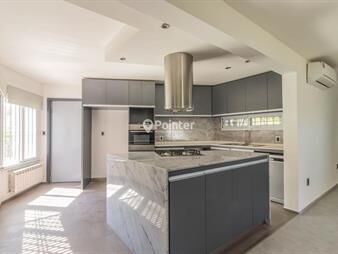 https://web5.gallito.com.uy/espectacular-casa-en-venta-en-el-pinar-gran-padron-inmuebles-28069945