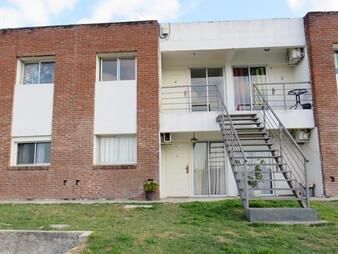 https://www.gallito.com.uy/venta-de-dos-apartamentos-con-2-dormitorios-renta-anual-6-inmuebles-28082123