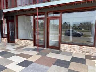 https://web5.gallito.com.uy/local-sobre-av-giannattasio-alquiler-solymar-ciudad-de-la-inmuebles-28082182