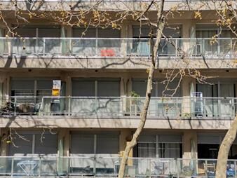 https://web5.gallito.com.uy/venta-apartamento-cordon-sur-2-dormitorios-1-baño-con-gara-inmuebles-28048337