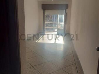https://web5.gallito.com.uy/ventapaso-molinoapartamento-al-frenterentadobalcon-inmuebles-27688350