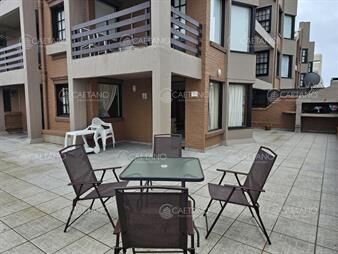 https://web5.gallito.com.uy/apartamento-de-2-dormitorios-y-2-baños-a-1-de-y-inmuebles-18410312