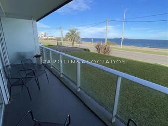 https://web5.gallito.com.uy/apartamento-en-venta-de-1-dormitorio-frente-al-inmuebles-27473947