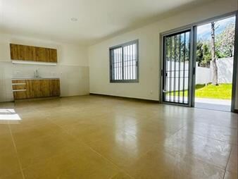 https://web5.gallito.com.uy/propiedad-horizontal-2-dormitorios-2-baños-jardin-garaj-inmuebles-28077236