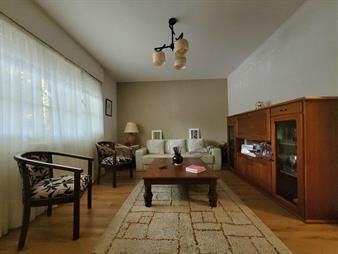 https://web5.gallito.com.uy/impecable-ph-de-bajos-en-la-blanqueada-inmuebles-27776114