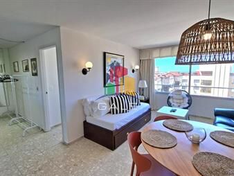 https://web5.gallito.com.uy/venta-peninsula-1-dormitorio-y-medio-garaje-inmuebles-27607208