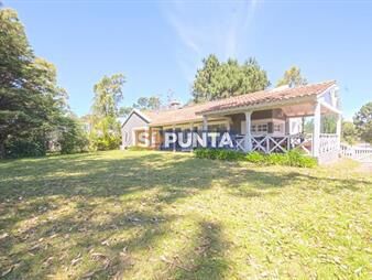 https://web5.gallito.com.uy/casa-en-alquiler-3-dormitorios-la-arbolada-inmuebles-28093622