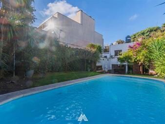 https://web5.gallito.com.uy/venta-casa-pocitos-4-dormitorios-fondo-cpiscina-inmuebles-27699092