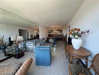 https://web5.gallito.com.uy/buceo-amoblado-2-dorm-servicio-y-garj-inmuebles-28082522