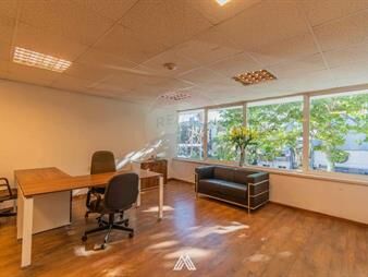 https://web5.gallito.com.uy/alquiler-oficina-amueblada-en-world-trade-center-inmuebles-28097773