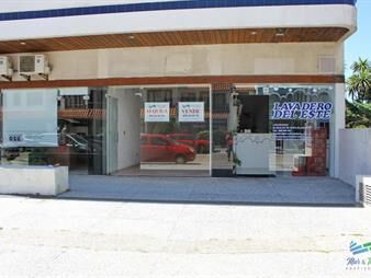https://www.gallito.com.uy/en-venta-local-a-la-calle-con-baño-en-peninsula-inmuebles-22537884