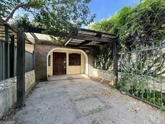 https://web5.gallito.com.uy/venta-casa-ph-shangrila-sur-dos-dormitorios-inmuebles-28101898