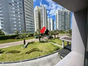 https://web5.gallito.com.uy/venta-apartamento-la-mejor-orientacion-en-punta-inmuebles-28014627
