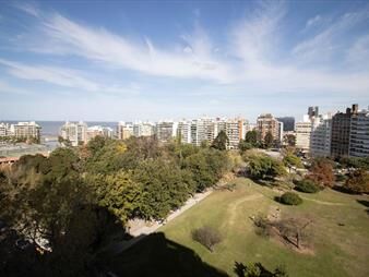 https://web5.gallito.com.uy/pent-house-frente-al-parque-villa-biarritz-con-parrillero-inmuebles-28107332