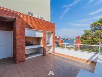 https://web5.gallito.com.uy/venta-pent-house-duplex-2-dormesc-3-baños-ggex2-inmuebles-28036651