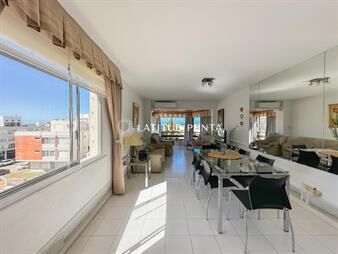 https://web5.gallito.com.uy/apartamento-de-3-dormitorios-peninsula-inmuebles-27118145