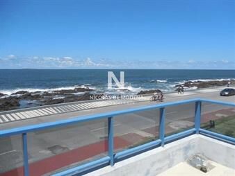 https://web5.gallito.com.uy/apartamento-en-venta-de-3-dormitorios-en-punta-inmuebles-25034778
