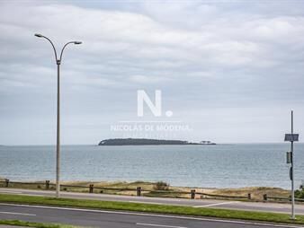 https://web5.gallito.com.uy/departamento-de-3-dormitorios-en-venta-gran-en-inmuebles-27859524