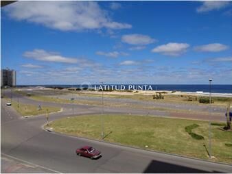 https://web5.gallito.com.uy/apartamento-en-imperiale-3-dormitorios-mas-inmuebles-26139596