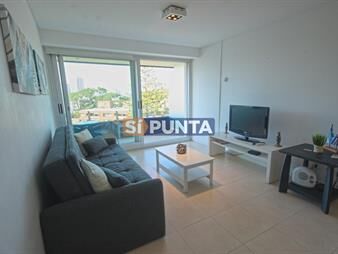 https://www.gallito.com.uy/apartamento-en-venta-3-dormitorios-en-playa-mansa-inmuebles-27610493