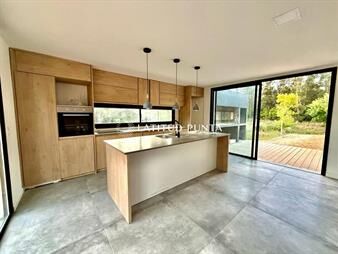 https://web5.gallito.com.uy/hermoso-proyecto-bosques-del-tesoro-inmuebles-25598287