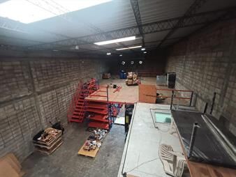 https://web5.gallito.com.uy/impecable-local-deposito-metros-j-batlle-y-ordoñez-inmuebles-28120962