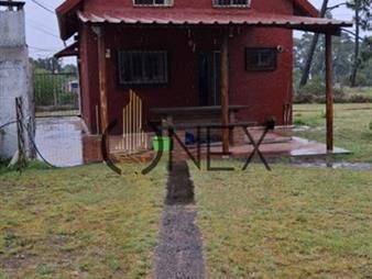 https://web5.gallito.com.uy/venta-de-cabaã±a-pinamar-sur-terreno-esquina-inmuebles-28121399