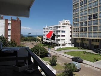 https://web5.gallito.com.uy/apartamento-en-mansa-parada-14-inmuebles-26427195