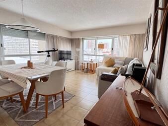 https://web5.gallito.com.uy/apartamento-en-alquiler-peninsula-cerca-playa-y-inmuebles-27703454