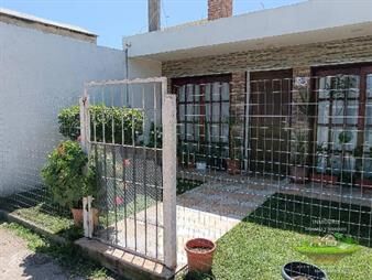 https://web5.gallito.com.uy/se-vende-linda-casita-en-villa-garcã­a-inmuebles-27002967