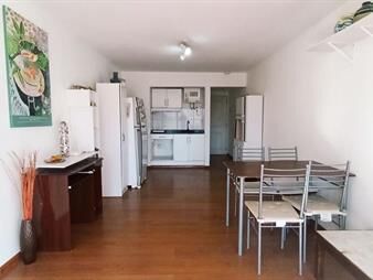 https://web5.gallito.com.uy/venta-apartamento-monoambiente-en-el-centro-inmuebles-28133493