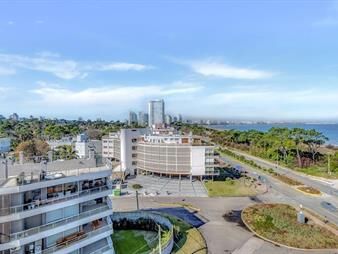 https://web5.gallito.com.uy/departamento-en-venta-frente-al-mar-mansa-financia-inmuebles-27726551