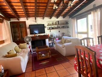 https://web5.gallito.com.uy/venta-casa-3-dormitorios-sin-gastos-a-pasos-de-la-inmuebles-28082027