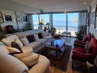 https://web5.gallito.com.uy/alquiler-apartamento-amueblado-2-dormitorios-frente-al-mar-inmuebles-28133724