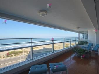 https://web5.gallito.com.uy/apartamento-en-playa-brava-en-venta-inmuebles-27091585