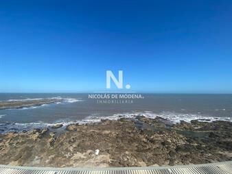 https://web5.gallito.com.uy/pent-house-de-lujo-sobre-el-mar-en-peninsula-de-inmuebles-25034183