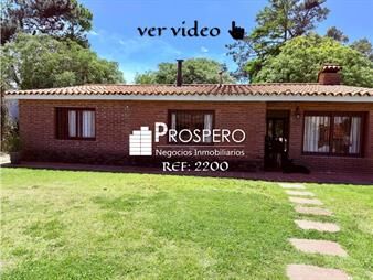 https://web5.gallito.com.uy/2200-venta-casa-3dorm-san-jose-de-carrasco-garaje-parriller-inmuebles-28146108