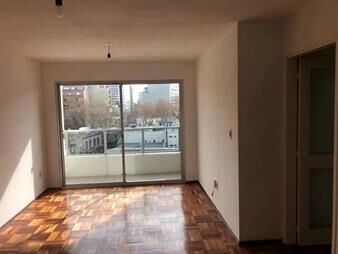https://web5.gallito.com.uy/alquiler-apartamento-3-dormitorios-balcon-en-inmuebles-28153013