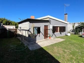 https://web5.gallito.com.uy/venta-de-casa-en-neptunia-sur-sobre-ruta-inmuebles-27738262