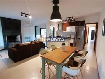 https://www.gallito.com.uy/casa-en-alquiler-pinares-inmuebles-28055440
