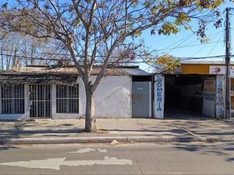 https://web5.gallito.com.uy/dos-locales-comerciales-y-casa-sobre-avda-garzon-inmuebles-27642687
