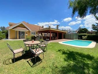 https://web5.gallito.com.uy/espectacular-casa-en-lomas-de-la-tahona-inmuebles-28156907