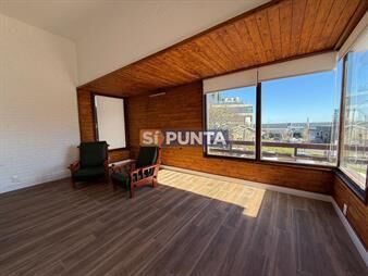 https://www.gallito.com.uy/casa-en-venta-3-dormitorio-a-50-metros-de-playa-inmuebles-28157376