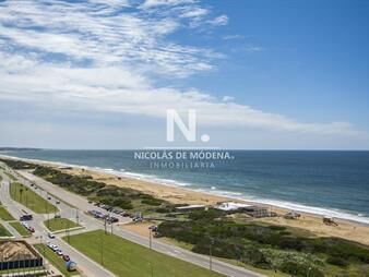https://web5.gallito.com.uy/espectacular-departamento-frente-a-playa-brava-de-inmuebles-24995850
