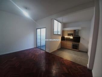 https://www.gallito.com.uy/apartamento-de-un-dormitorio-en-ciudad-vieja-inmuebles-28168817