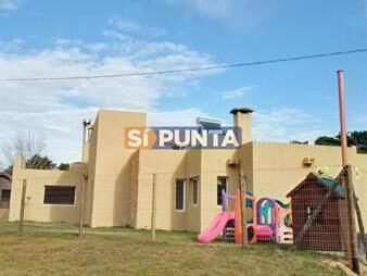 https://www.gallito.com.uy/casa-3-dormitorios-en-alquiler-playa-mansa-inmuebles-27608586
