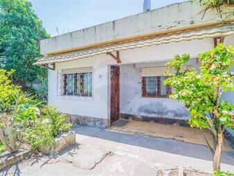 https://web5.gallito.com.uy/venta-casa-2-dormitorios-las-piedras-inmuebles-28169249